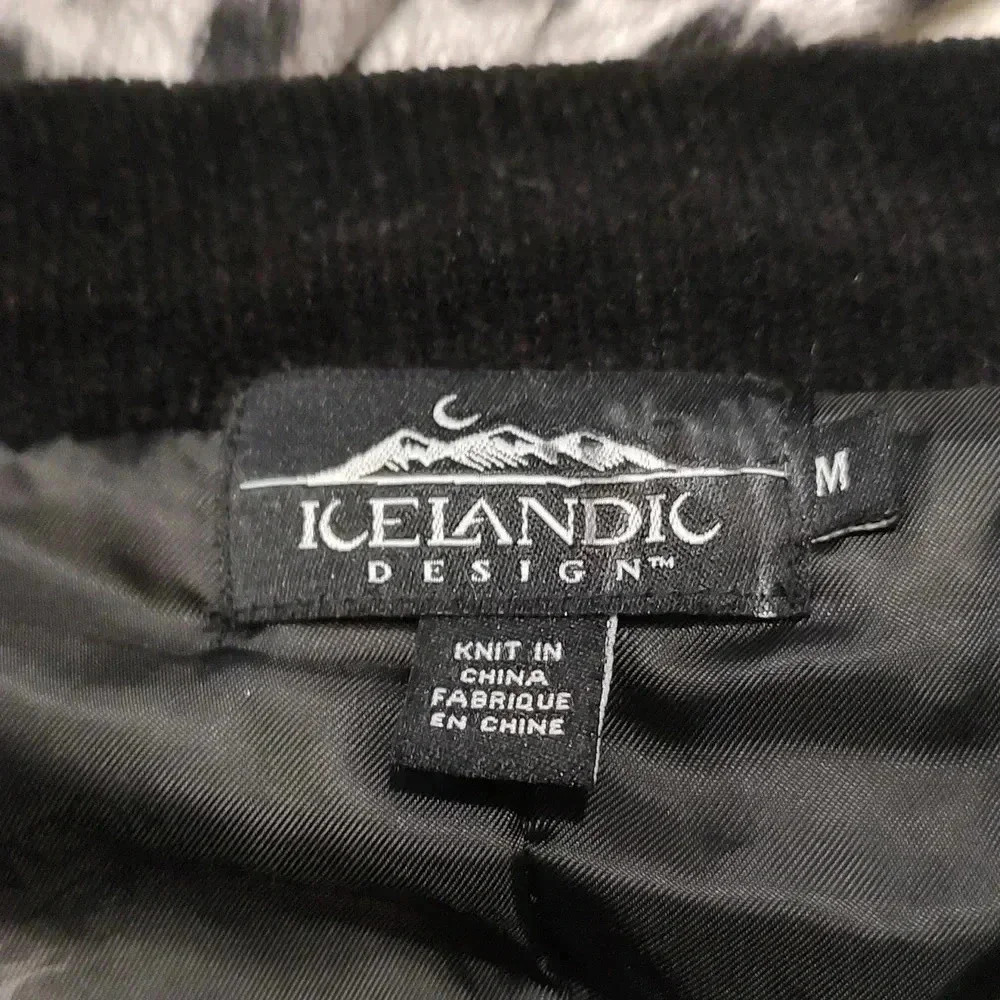 Islandic design jacket - Picture 4 of 4